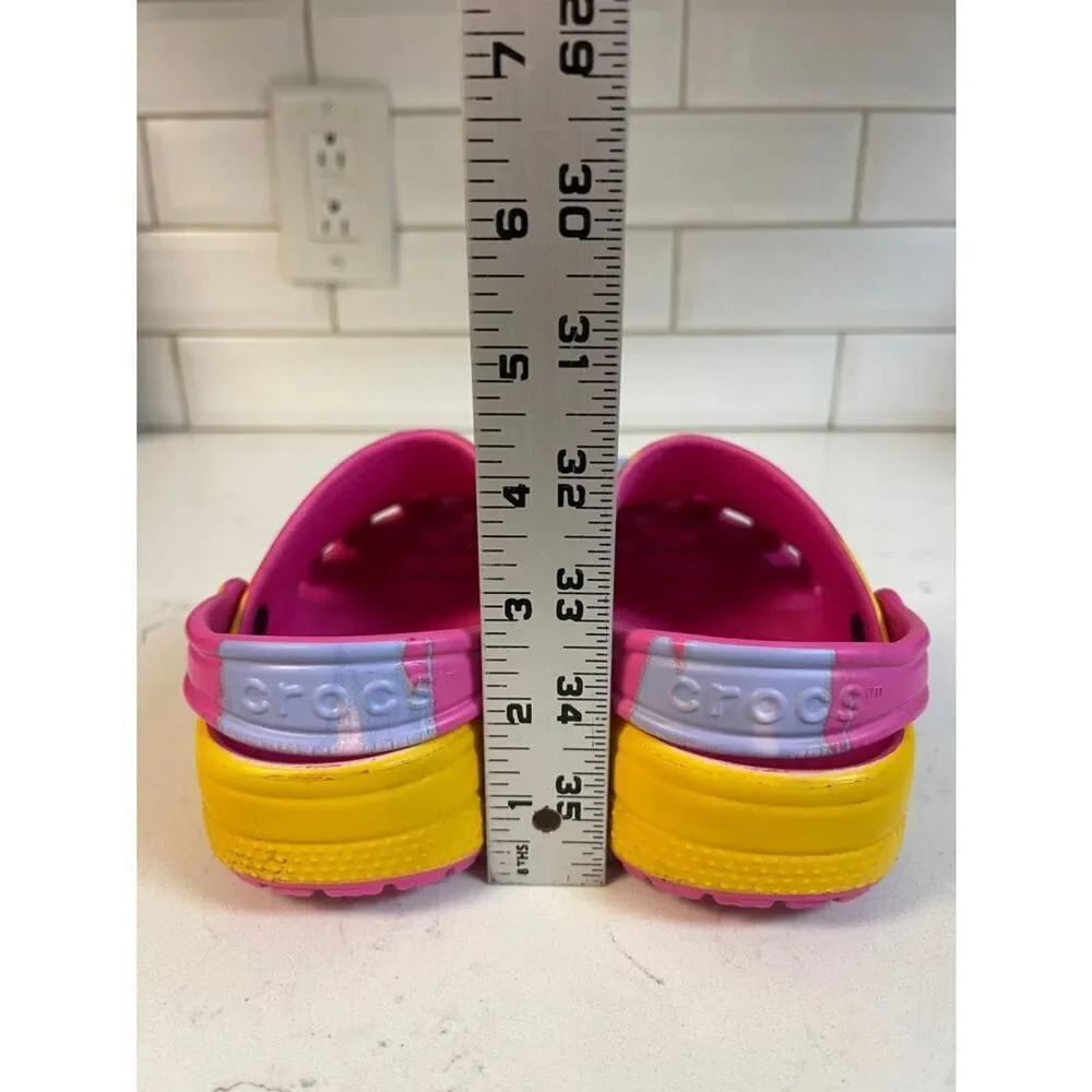 Crocs Kids' Classic Ombre Clog Sandals Size Junior 2 - Color Juice / Multi